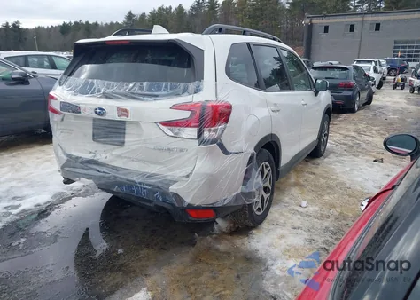 2023 Subaru Forester Premium из США, поврежденный, VIN JF2SKAEC8PH453484